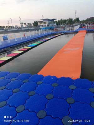 Easy Installation Pe Float Pontoon Durable With Non Slip Surface