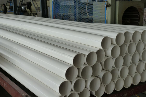 UV Resistance PVC Water Pipe with Threaded Connection Type Produced by Extrusion Method
